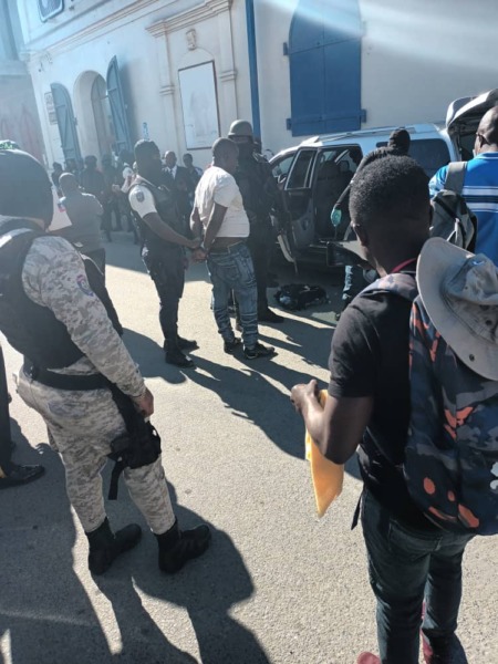 Tentative de braquage dans une banque commerciale au Cap-Haïtien , plusieurs individus appréhendés par la police