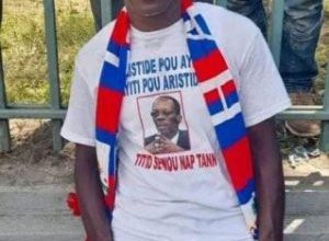 Manifestation pro-Aristide: une personne tuée par balles 