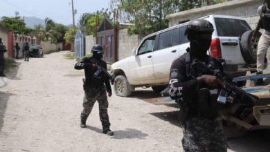 PNH-Opération: Trois armes et des matériels confisqués par les agents de l'unité SWAT à Tabarre 49