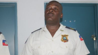 Haiti/Sécurité/Installation: Mathias Jean David prend le commandement du Commissariat de Saint Marc